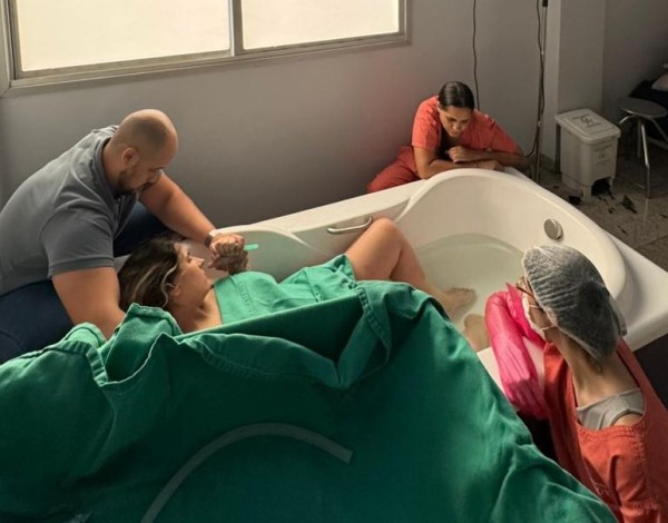 Hospital e maternidade Dona Iris registra recorde de partos humanizados em 2026