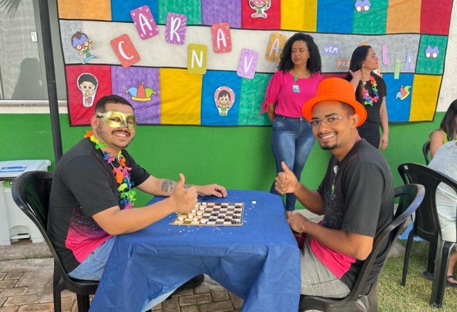 Hospital Estadual de Luziânia promove folia para pacientes e colaboradores